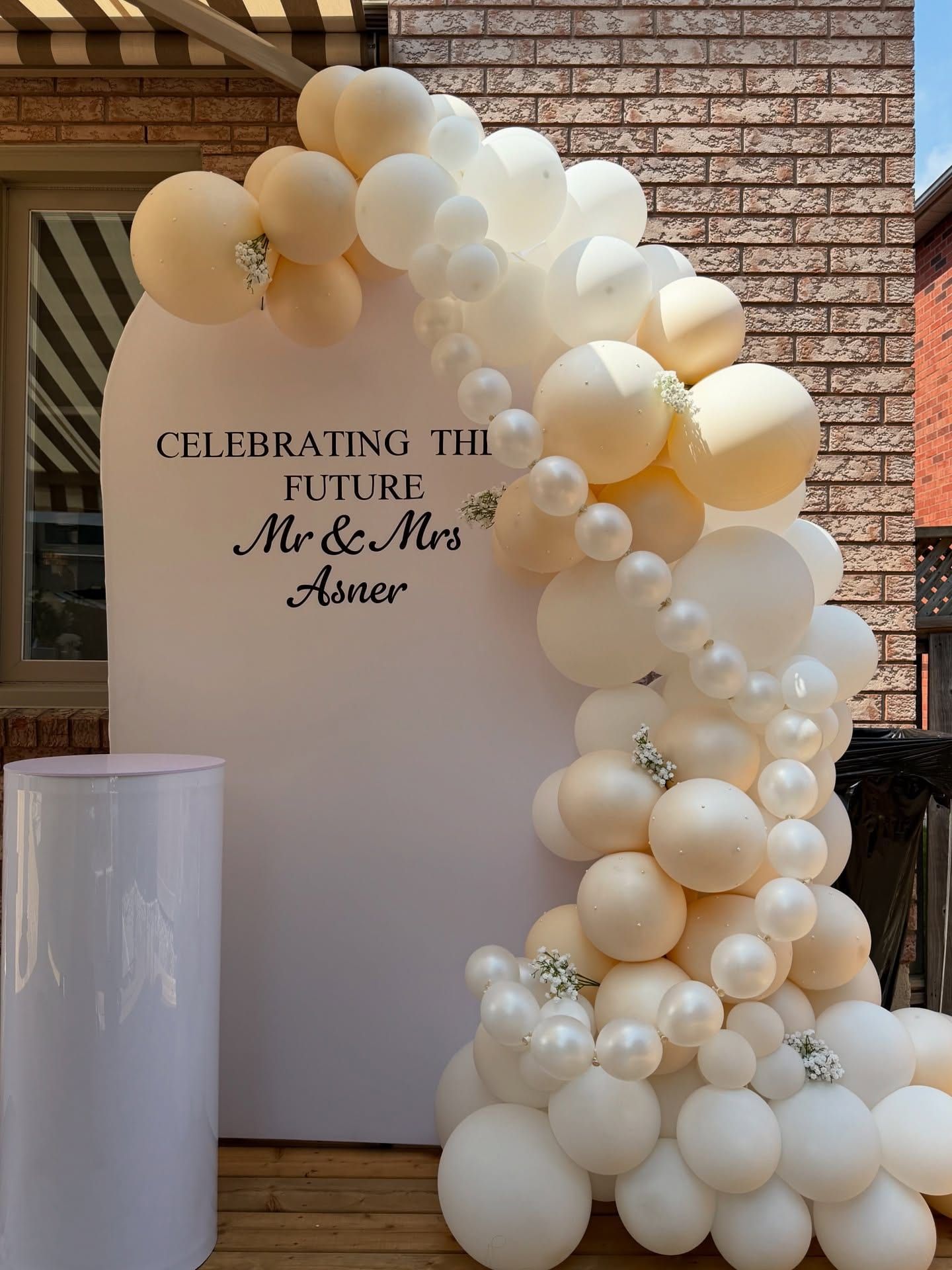 Engagement & Wedding decor by Nami Creations in Brampton (photo 4)